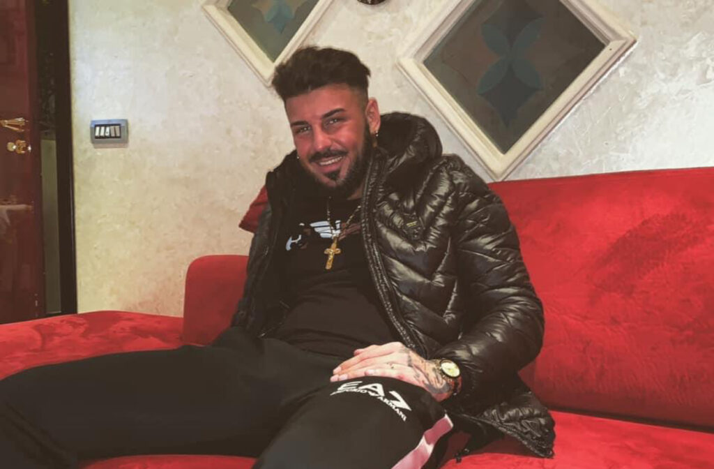 Temptation Island, Lino e’ stato anche cantante 1